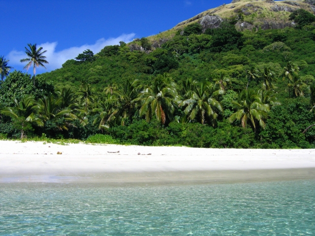 beach in Fiji