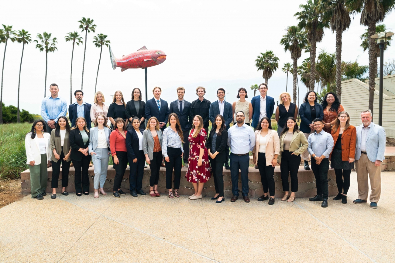 Group photo of the 2023 meds cohort at UCSB 